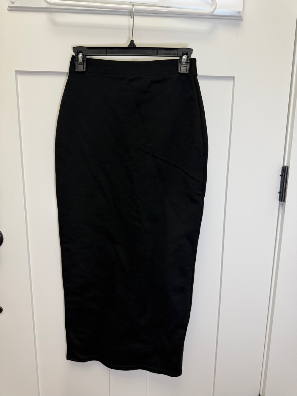 LIMITED - London Paris New York Black Pencil Skirt